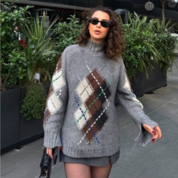 Zara Diamond Knit Sweater in grey marl, Size S - Picture 3 of 10